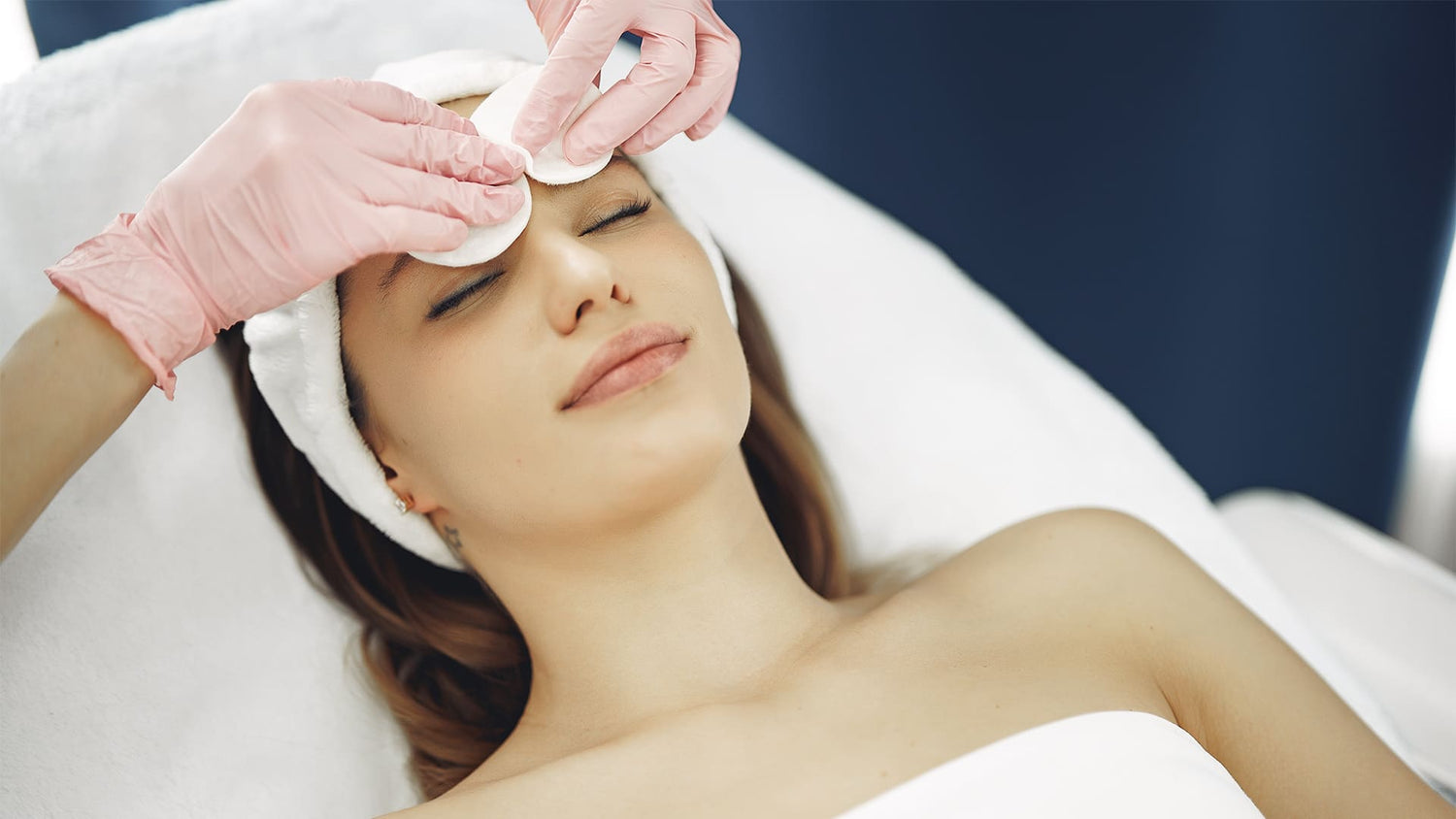 Pulizia Viso Comfort Zone 40 min – Trattamento Viso